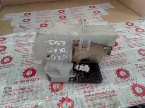 Fecho da Porta Trás Esq RENAULT - ID S_24846