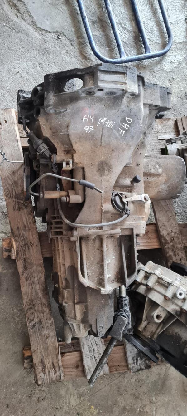 Caixa de Velocidades AUDI A4 (8D2, B5) | 94 - 01 Imagem-1