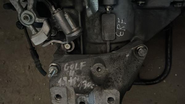 Caixa de Velocidades VOLKSWAGEN GOLF IV (1J1) | 97 - 07 Imagem-1