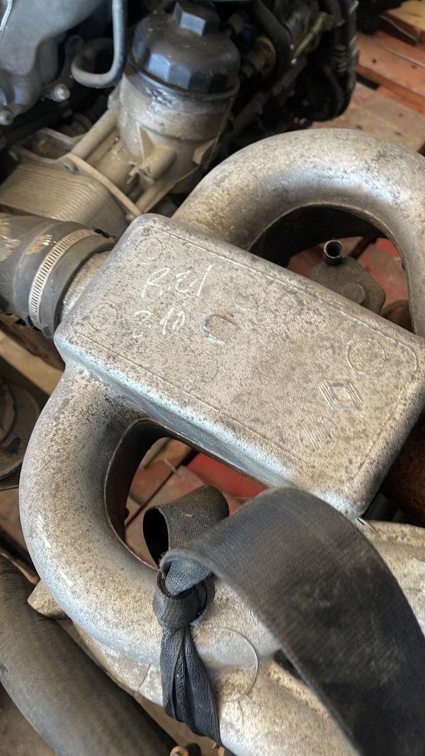 MOTOR COMBUSTÃO RENAULT 21 (B48_) | 89 - 94 Imagem-1