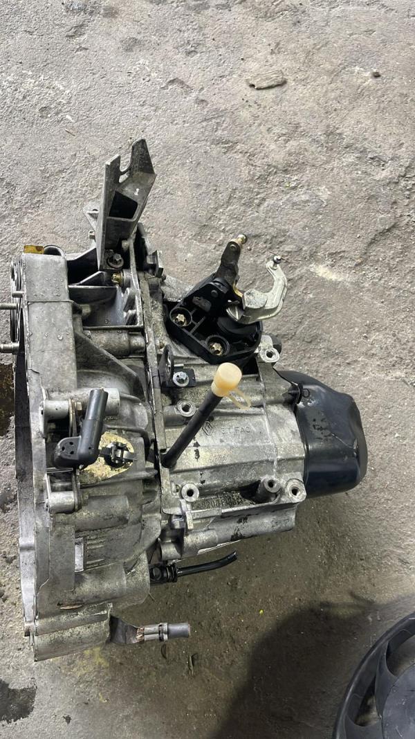 Caixa de Velocidades RENAULT - ID S_54438