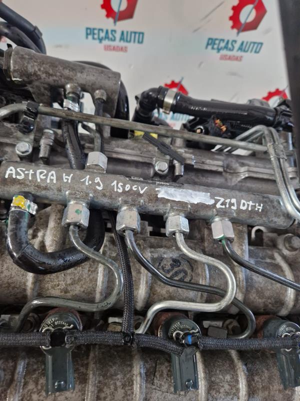 MOTOR COMBUSTÃO OPEL ASTRA H (A04) | 04 - 14 Imagem-1