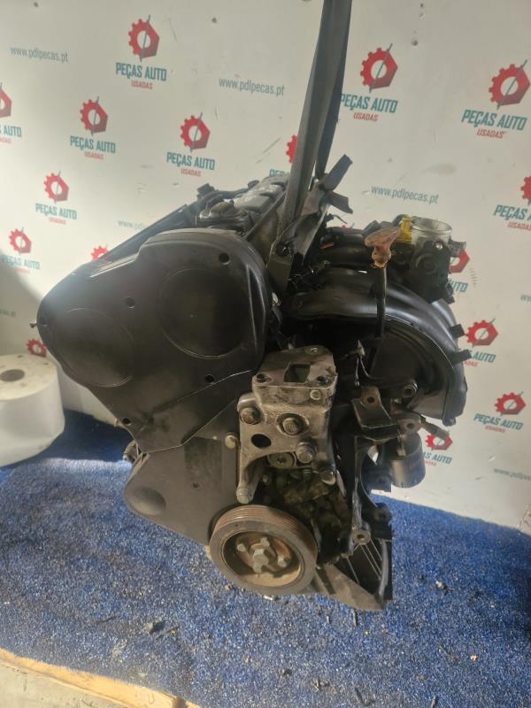 MOTOR COMBUSTÃO PEUGEOT 407 (6D_) | 04 - 11 Imagem-3