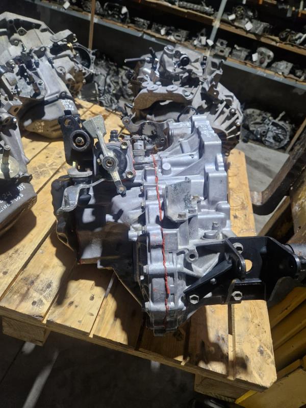 Caixa de Velocidades TOYOTA COROLLA (_E12_) | 01 - 07 Imagem-1