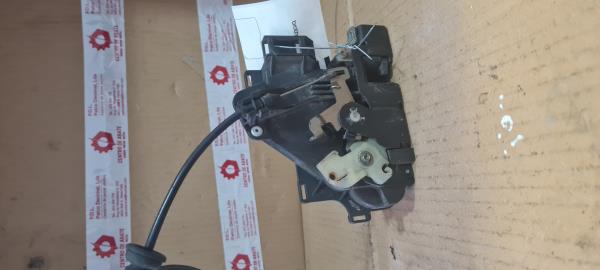 Fecho da Porta Frente Esq VOLKSWAGEN GOLF IV (1J1) | 97 - 07 Imagem-1