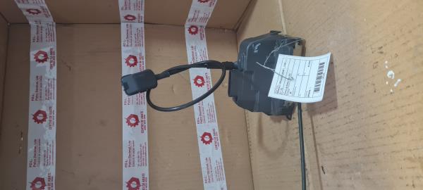 Fecho da Porta Trás Dto RENAULT - ID S_20183