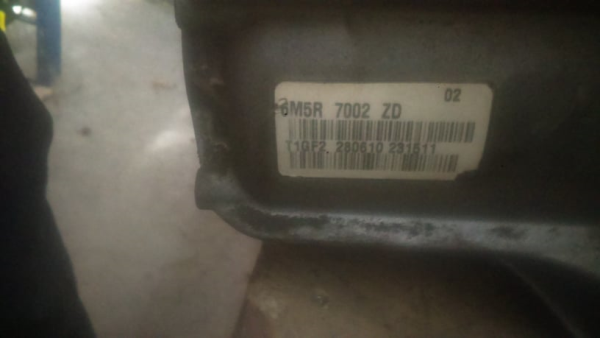 Caixa de Velocidades FORD - ID S_6300