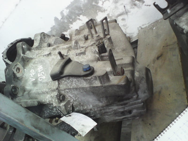 Caixa de Velocidades VOLVO V70 II (285) | 99 - 08 Imagem-1