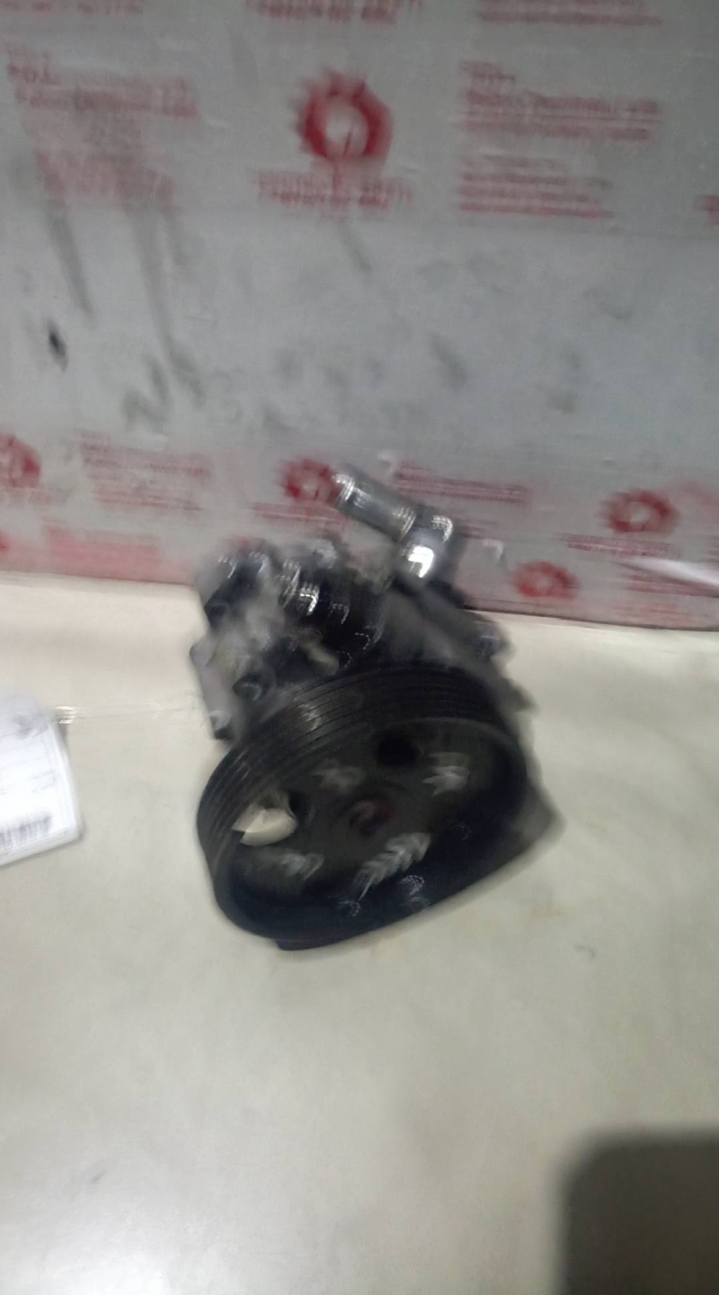 Bomba Direcção Assistida AUDI A4 (8E2, B6) | 00 - 05 Imagem-1