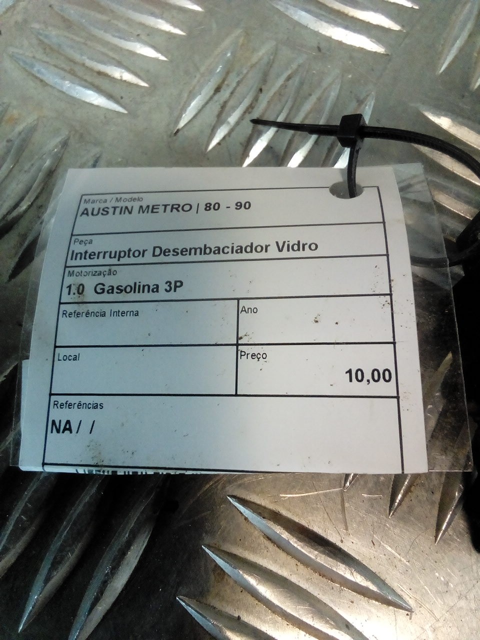 Boton Antivaho AUSTIN METRO | 80 - 90 Imagem-3
