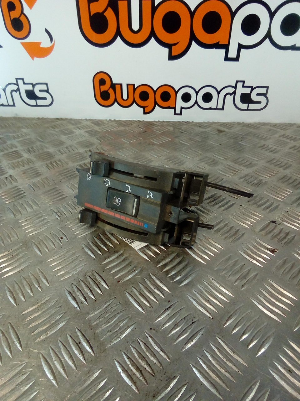 Comandos A/C Sofagem Climatronic Display RENAULT EXPRESS | 89 - 98