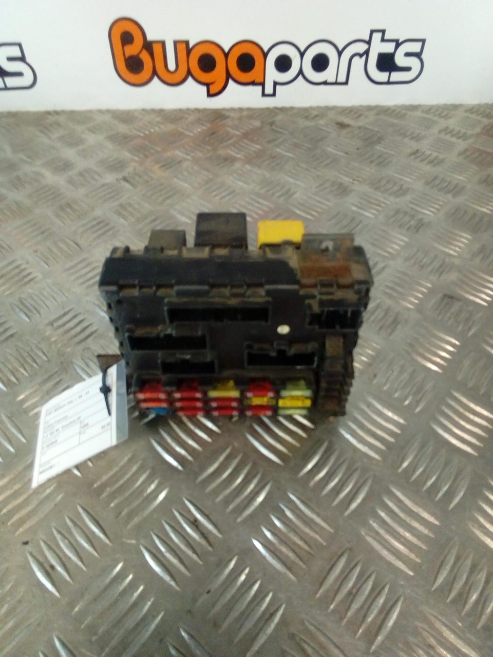 Fuse Box FIAT BRAVA (182_) | 95 - 03
