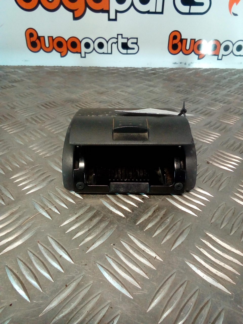 Cinzeiro OPEL CORSA C (X01) | 00 - 09