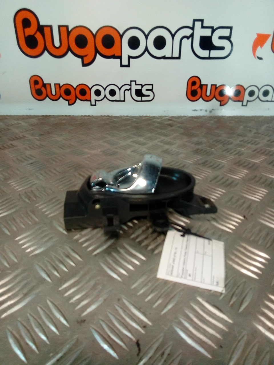Puxador Interior Porta Traseiro Esquerdo NISSAN JUKE (F15) | 10 - 