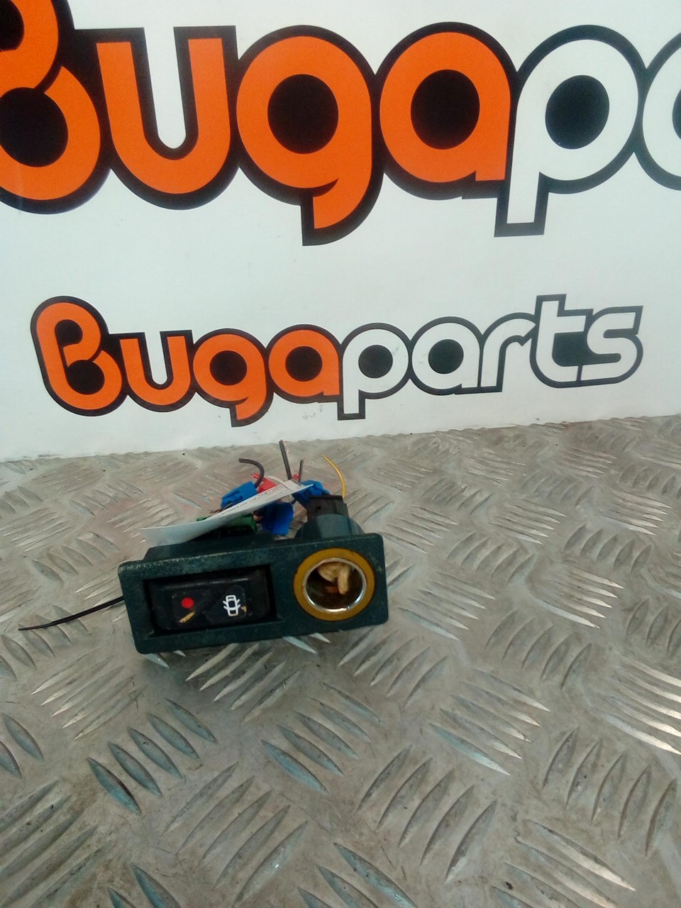 Botão Interruptor Fecho Central RENAULT CLIO I (B/C57_, 5/357_) | 90 - 98
