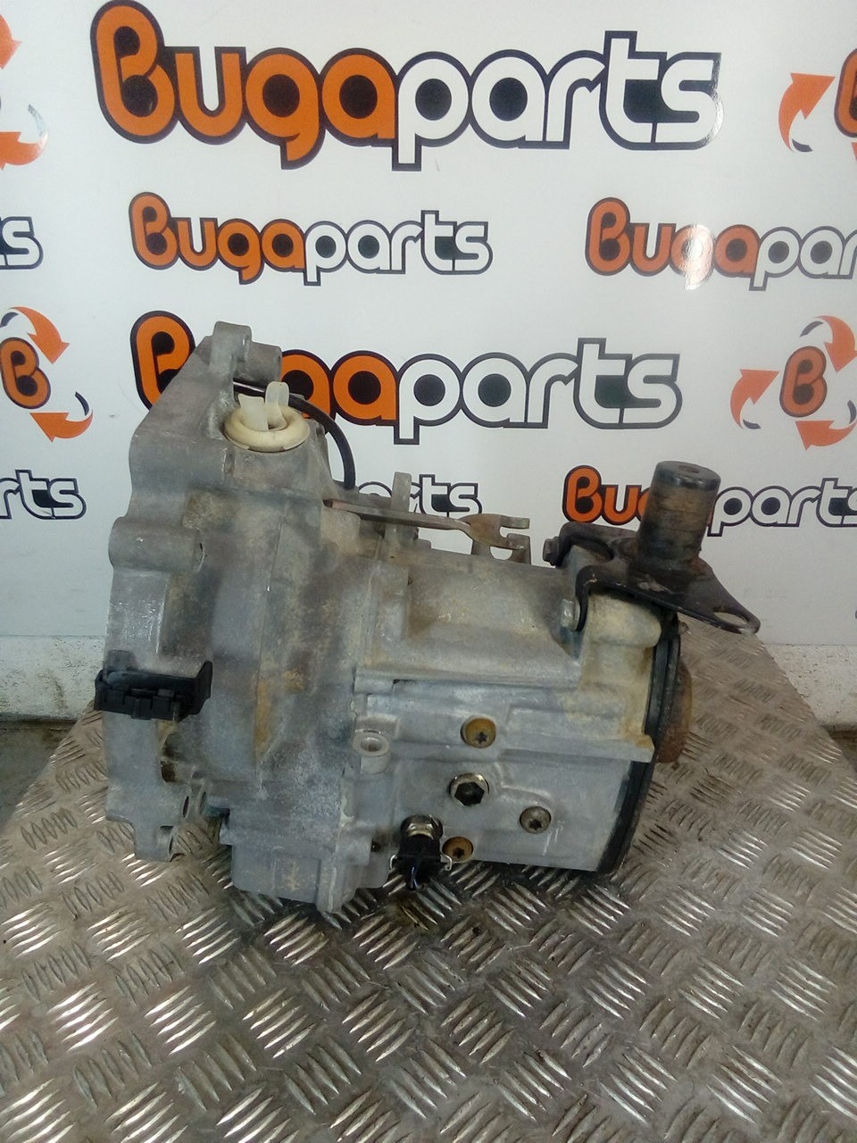 Boîte de Vitesse Manuelle VOLKSWAGEN POLO (6N1) | 94 - 99 Imagem-1