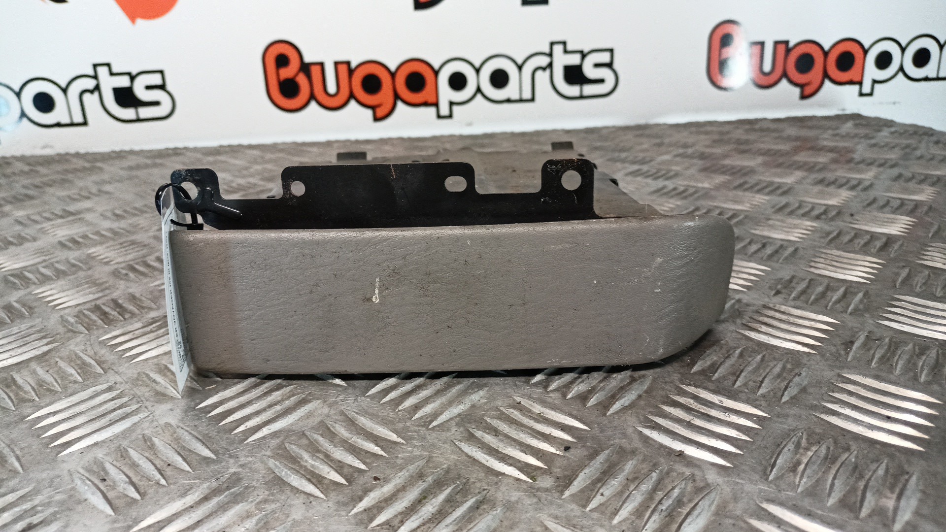 Cinzeiro CHRYSLER VOYAGER III (RG, RS) | 99 - 08