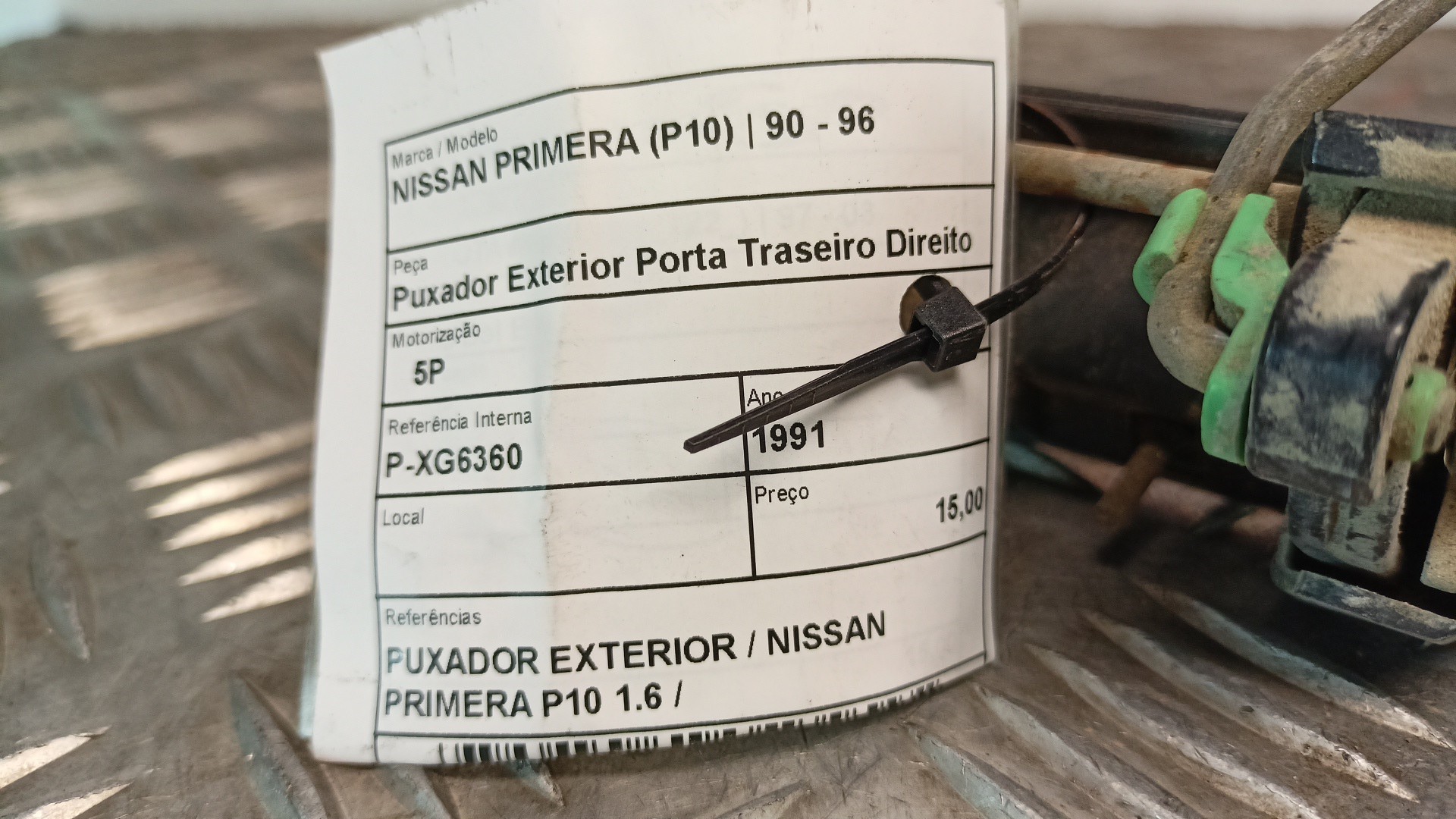 Puxador Exterior Porta Traseiro Direito NISSAN PRIMERA (P10) | 90 - 96 Imagem-2