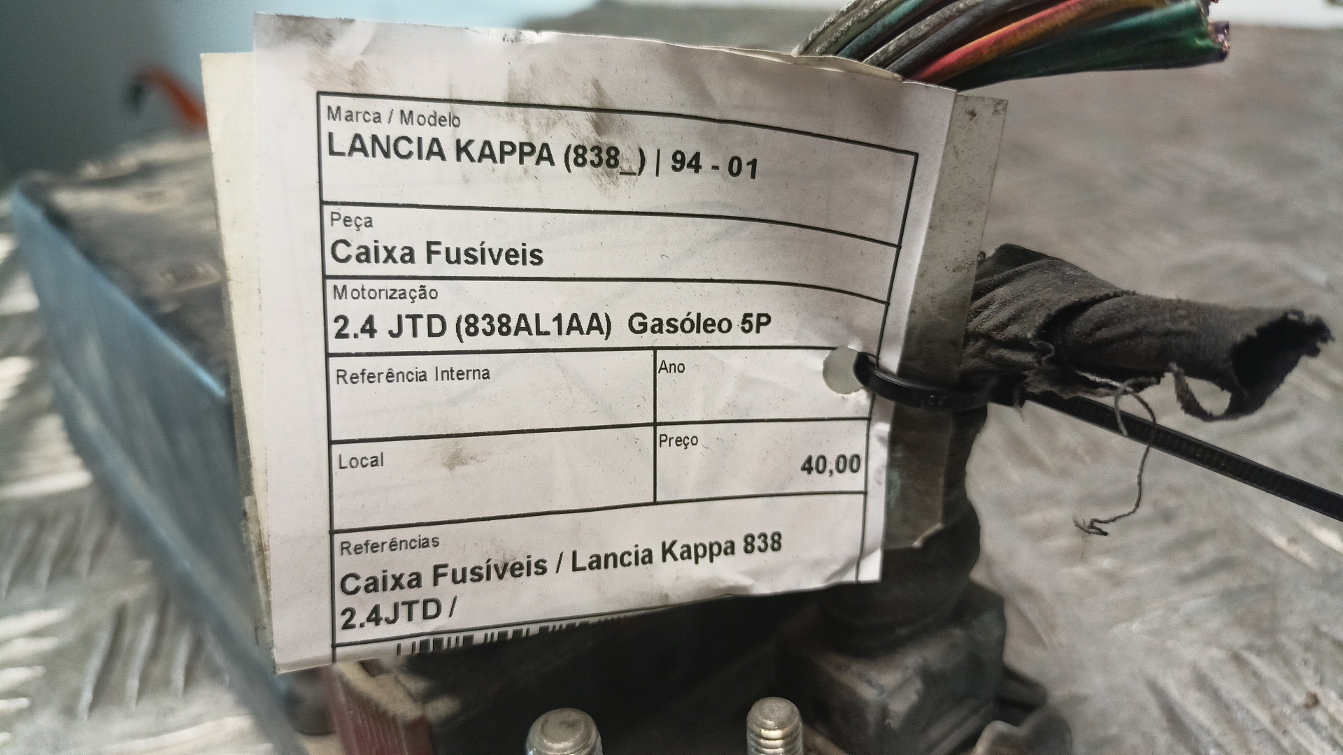 Fuse Box LANCIA KAPPA (838_) | 94 - 01 Imagem-3