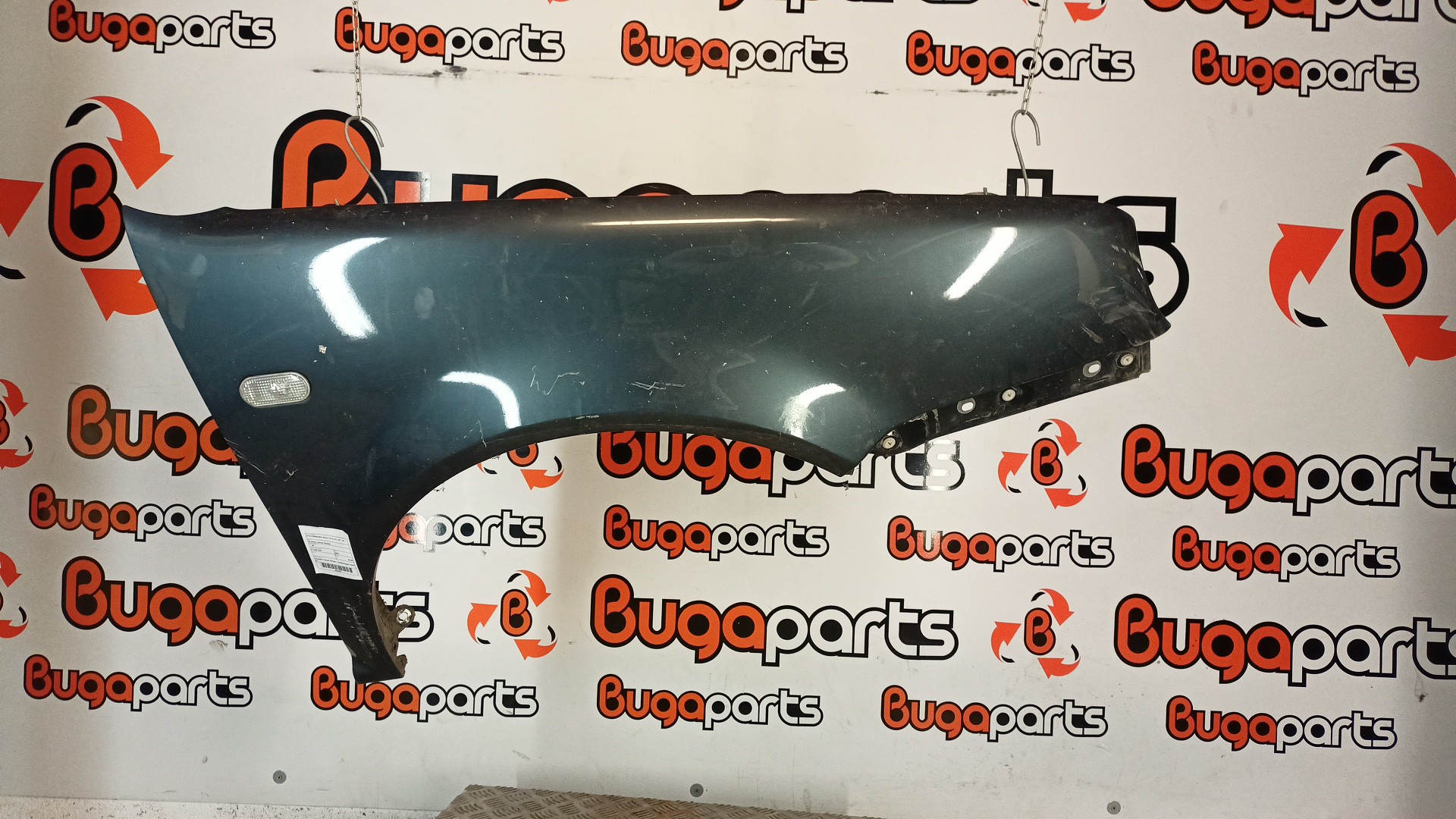 Guarda Lamas Direito VOLKSWAGEN GOLF IV (1J1) | 97 - 07