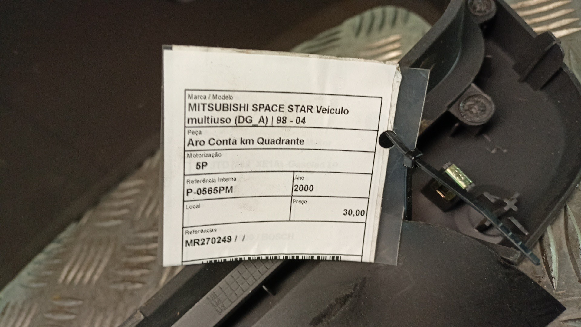 Abdeckung Tachoblende Verkleidung MITSUBISHI SPACE STAR Veículo multiuso (DG_A) | 98 - 04 Imagem-4