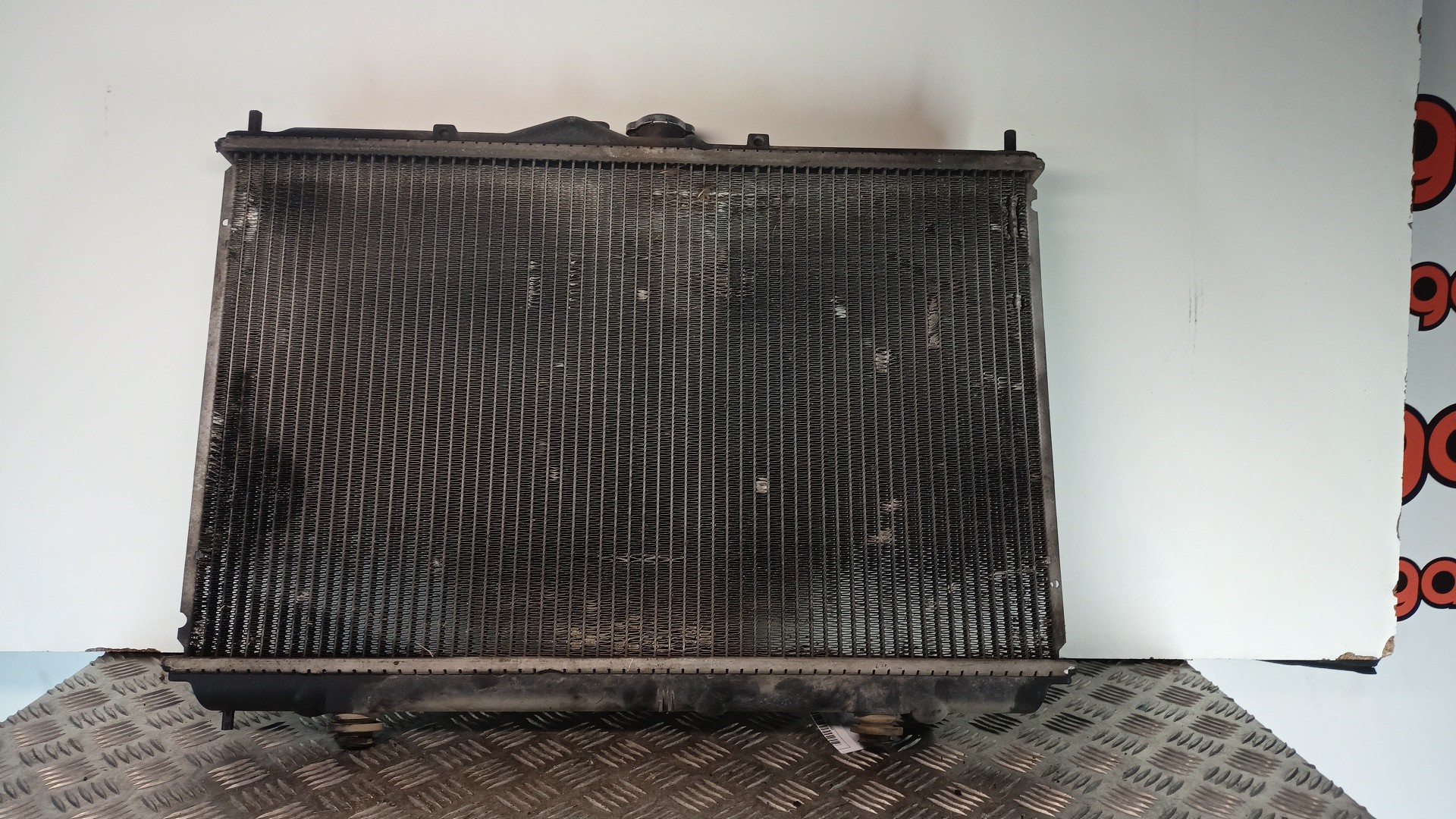 Water Radiator MITSUBISHI SPACE STAR Veículo multiuso (DG_A) | 98 - 04 Imagem-1