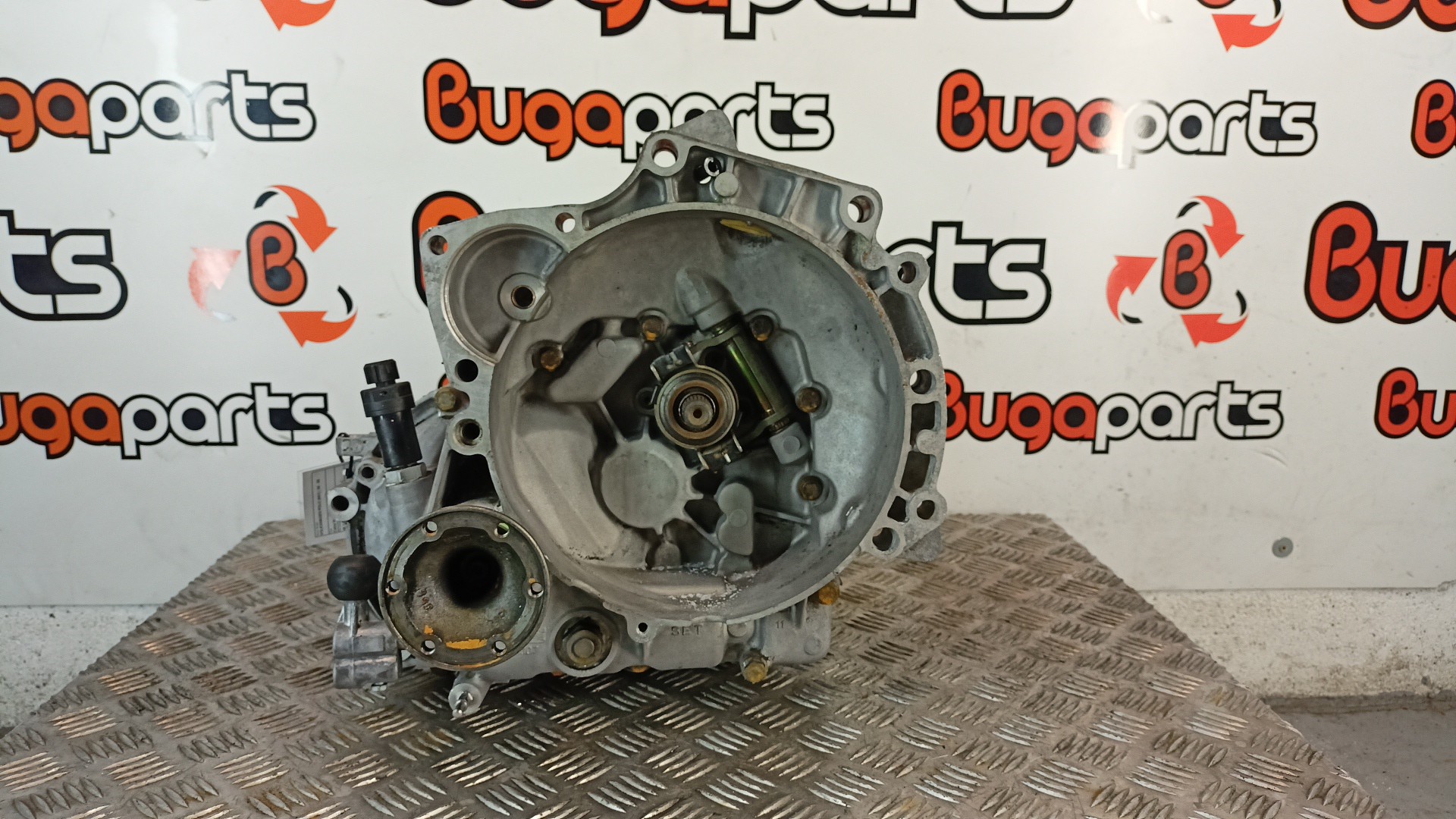 Boîte de Vitesse Manuelle VOLKSWAGEN POLO (6N1) | 94 - 99 Imagem-1