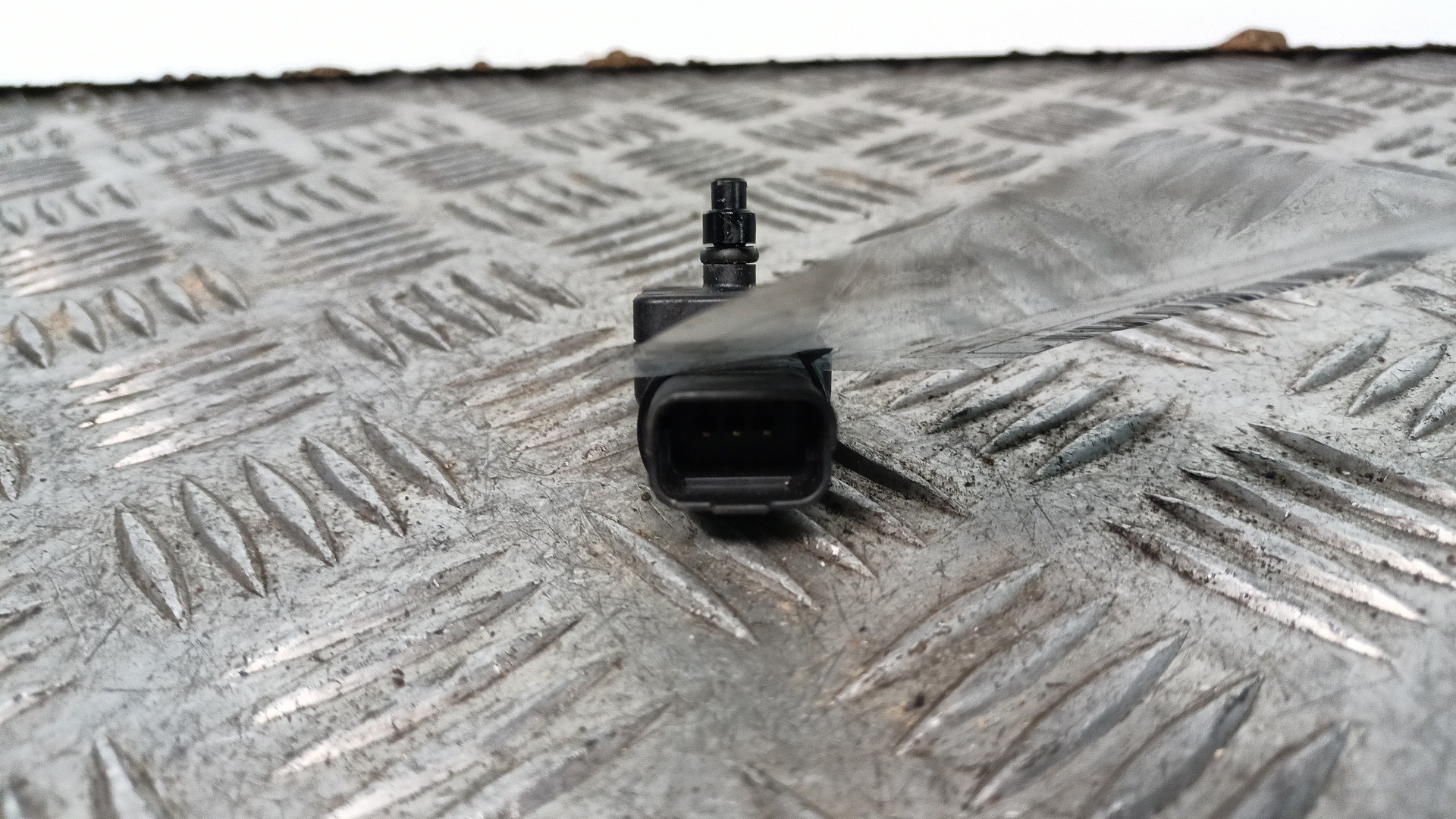 Map sensor VOLVO C30 (533) | 06 - 13 Imagem-2