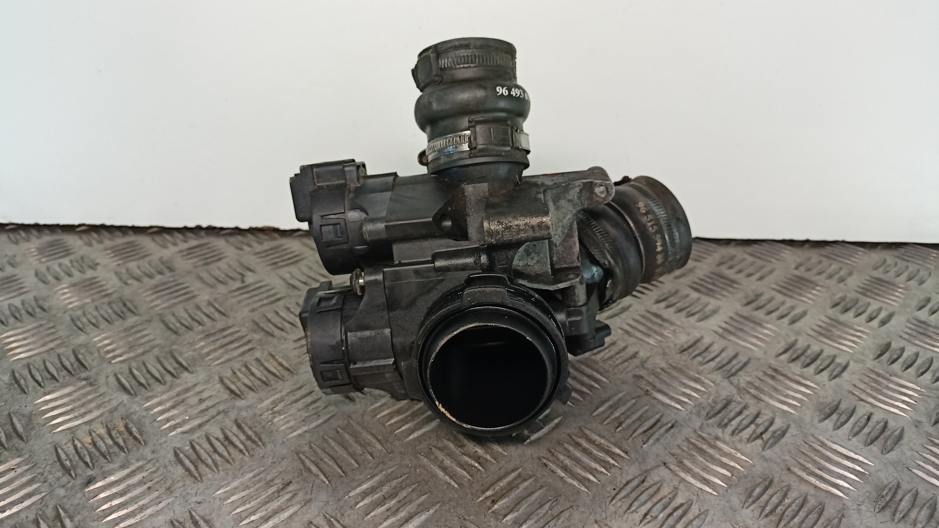 Throttle Body VOLVO C30 (533) | 06 - 13 Imagem-2