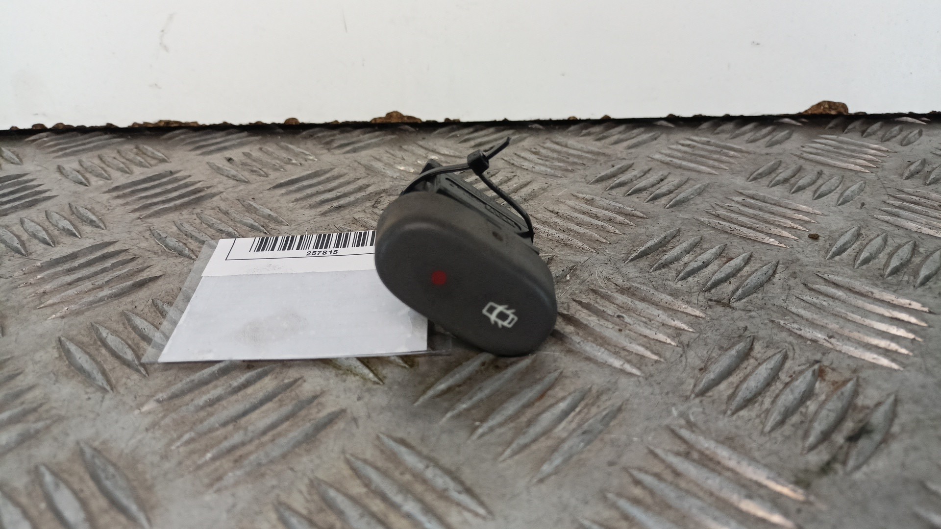 Botão Interruptor Fecho Central RENAULT CLIO II Caixa (SB0/1/2_) | 98 - 