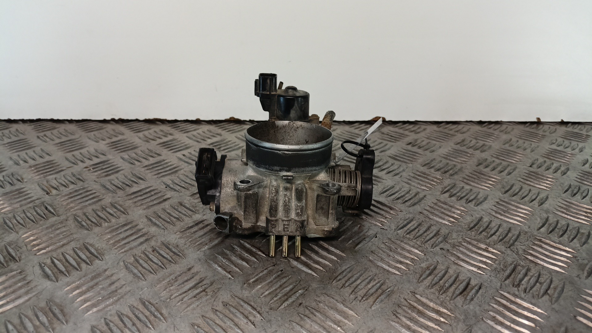 Throttle Body MITSUBISHI SPACE STAR Veículo multiuso (DG_A) | 98 - 04