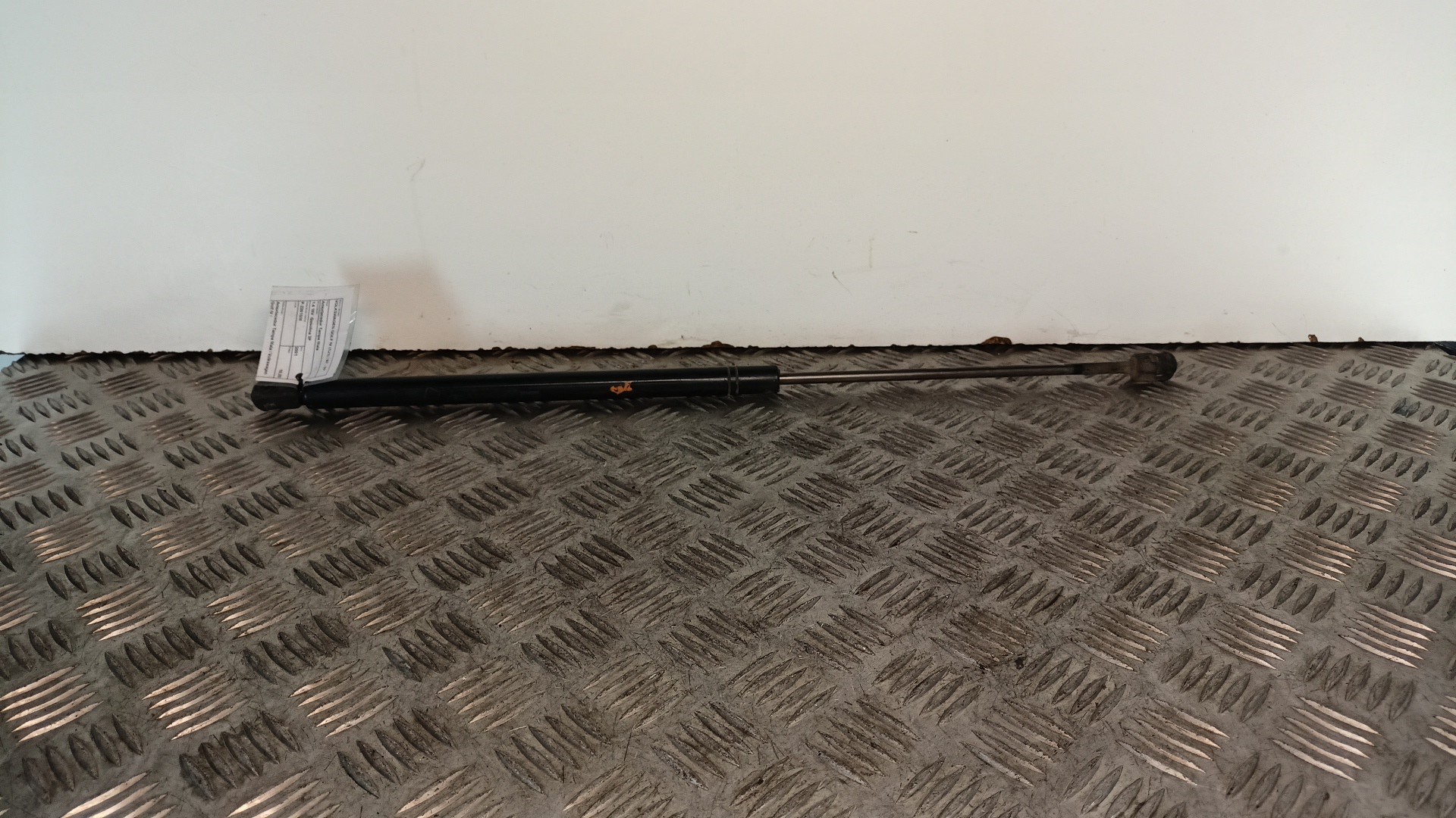 Vérin de Hayon Coffre VOLKSWAGEN GOLF IV (1J1) | 97 - 07