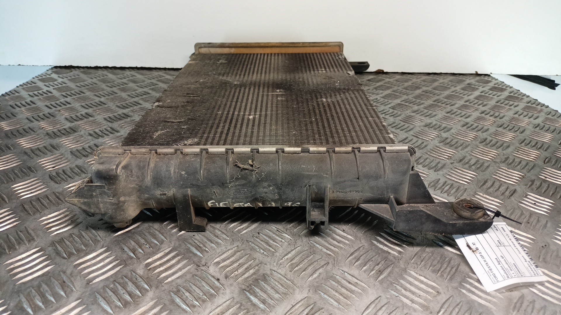 Radiador Agua FORD FIESTA III (GFJ) | 89 - 97 Imagem-2