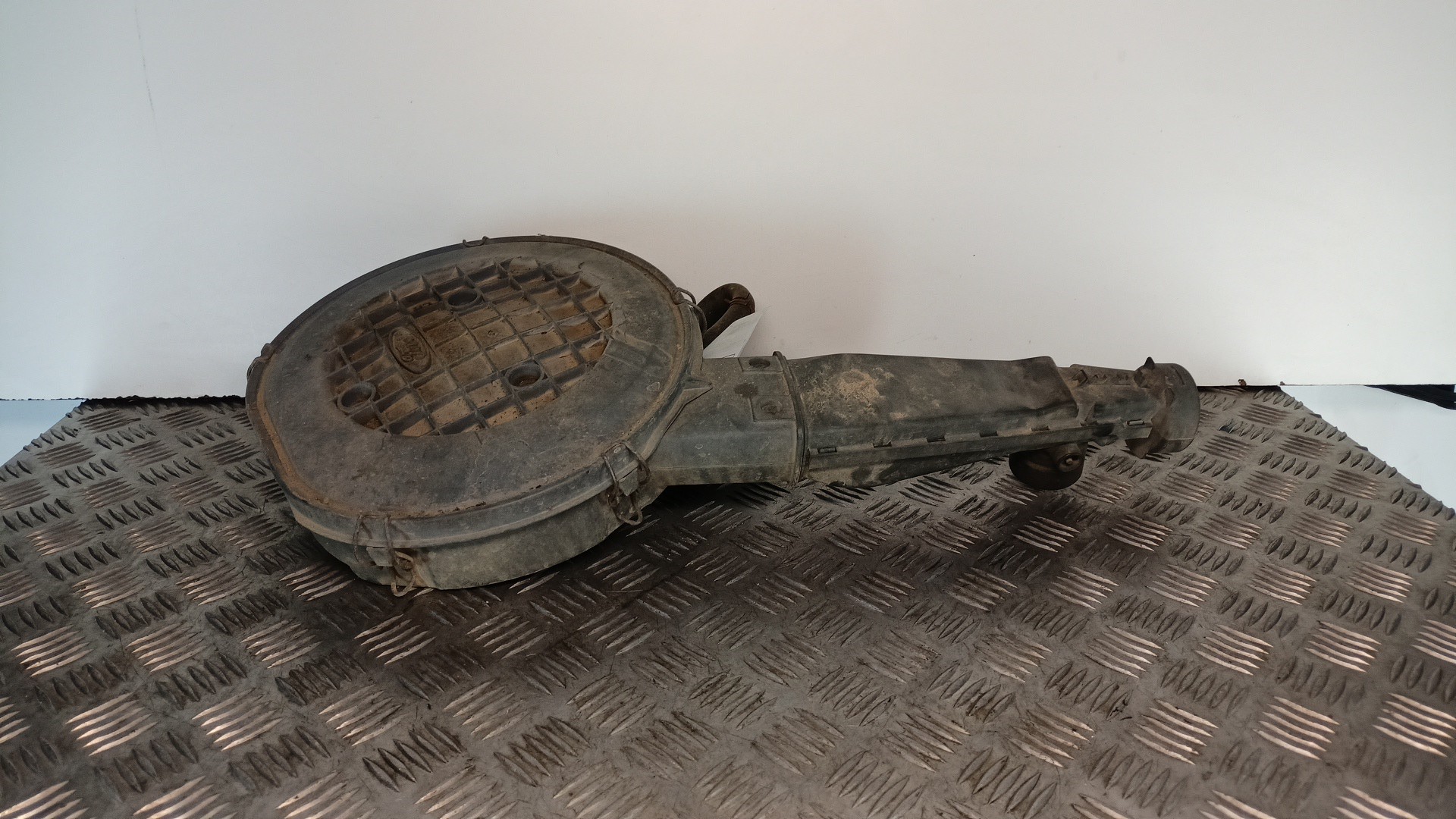 Caja Filtro Aire FORD FIESTA III (GFJ) | 89 - 97 Imagem-3