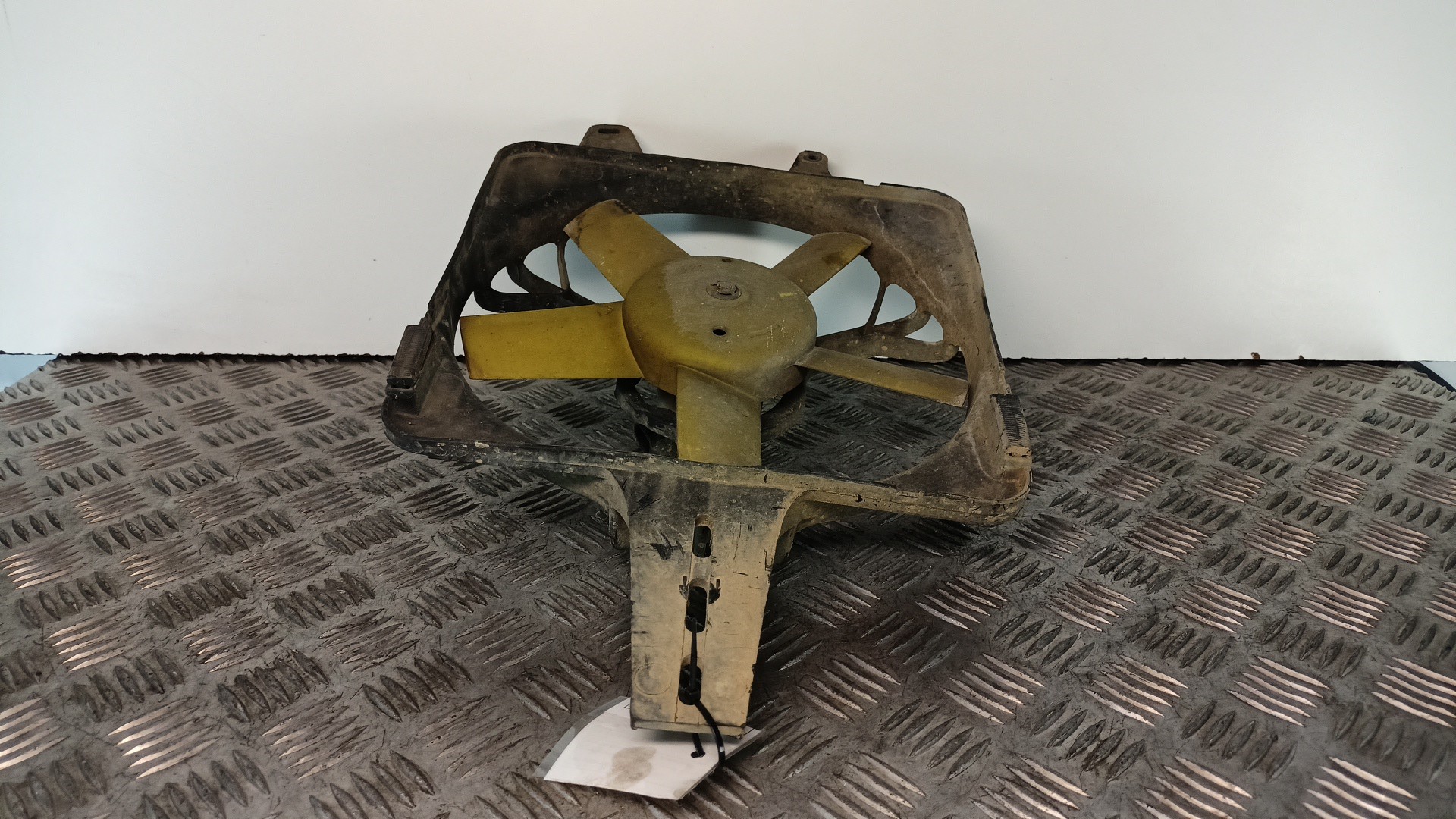 Termoventilador Radiador Ventoinha FIAT UNO (146_) | 83 - 06