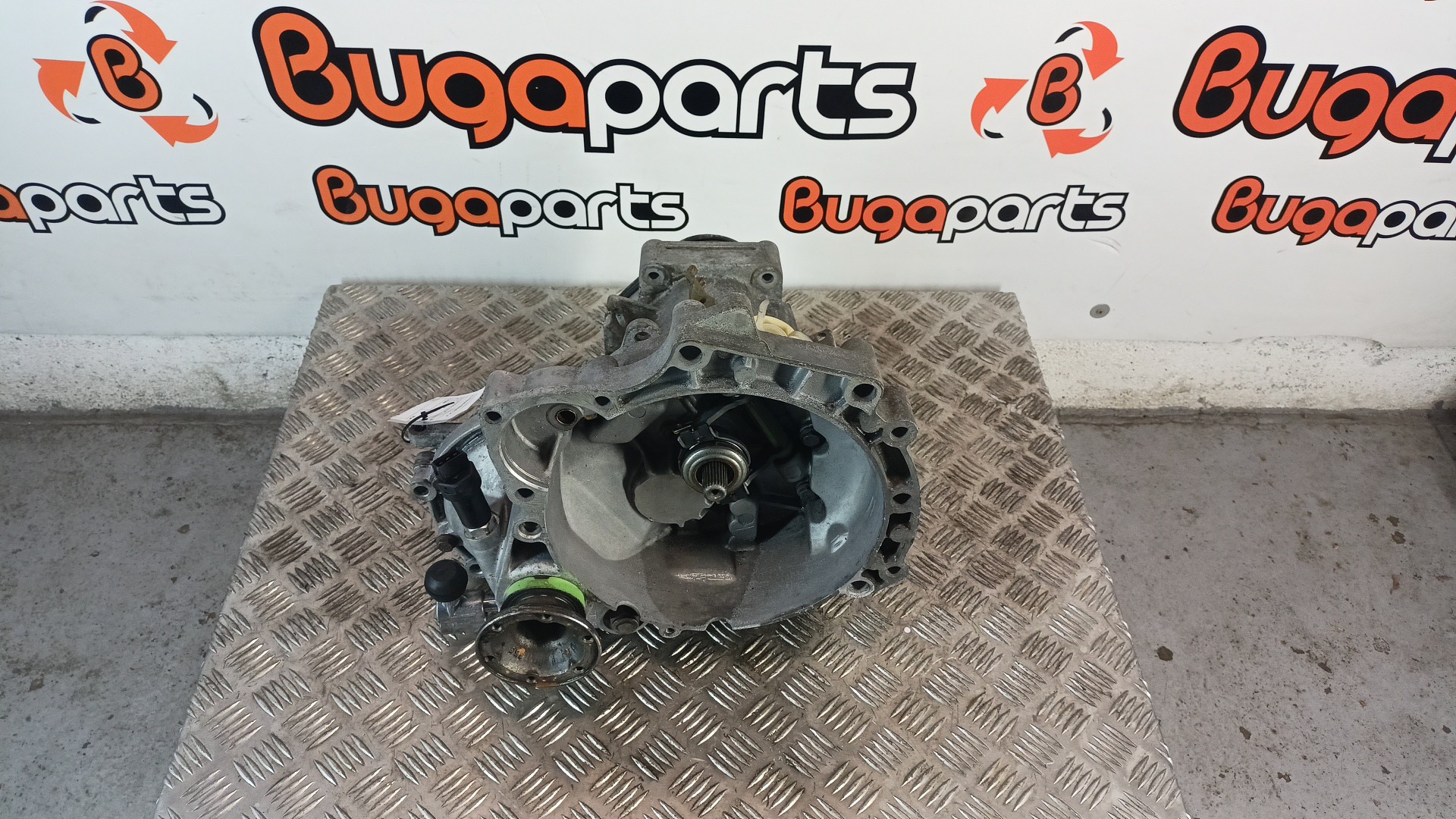 Manual Gearbox VOLKSWAGEN POLO (6N1) | 94 - 99