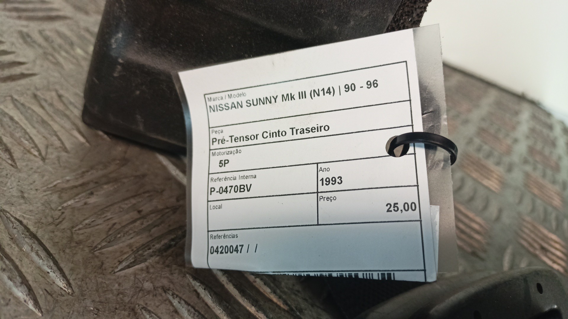 Pré-Tensor Cinto Traseiro NISSAN SUNNY III (N14) | 90 - 96 Imagem-4