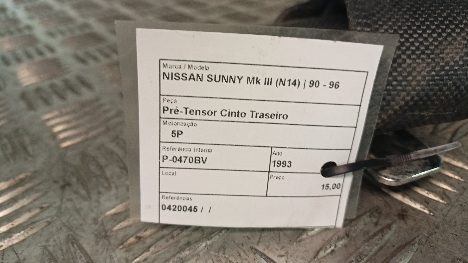 Pré-Tensor Cinto Traseiro NISSAN SUNNY III (N14) | 90 - 96 Imagem-3
