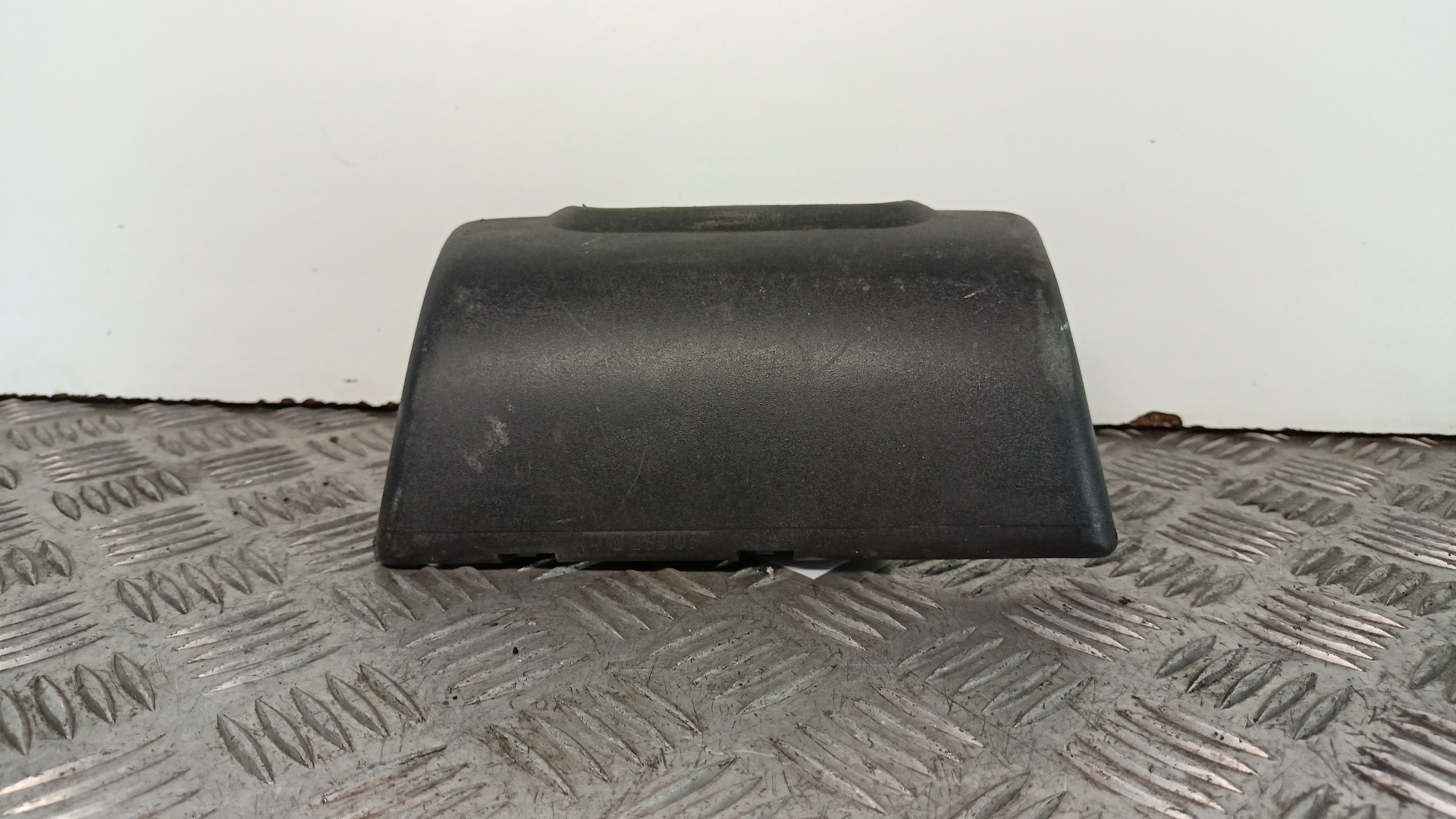 Cinzeiro OPEL CORSA B (S93) | 93 - 02