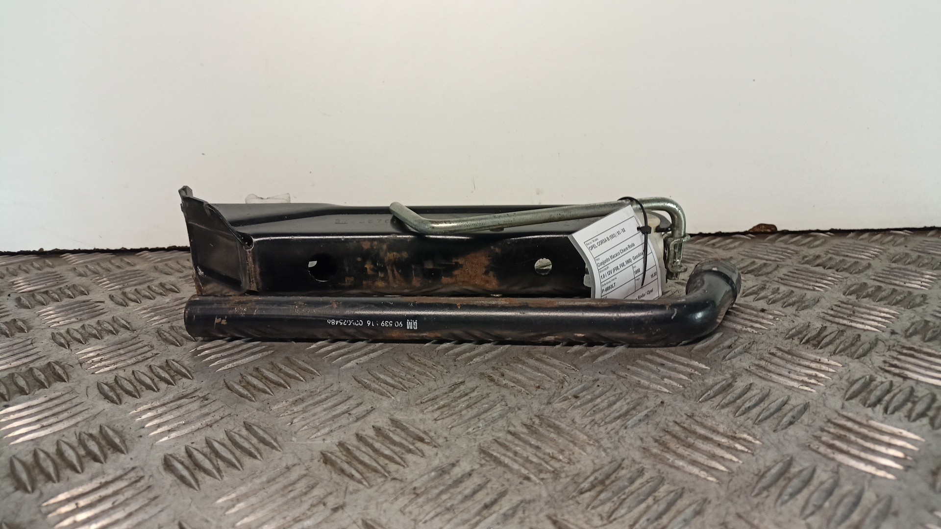 Conjunto Macaco Chave Roda OPEL CORSA B (S93) | 93 - 02
