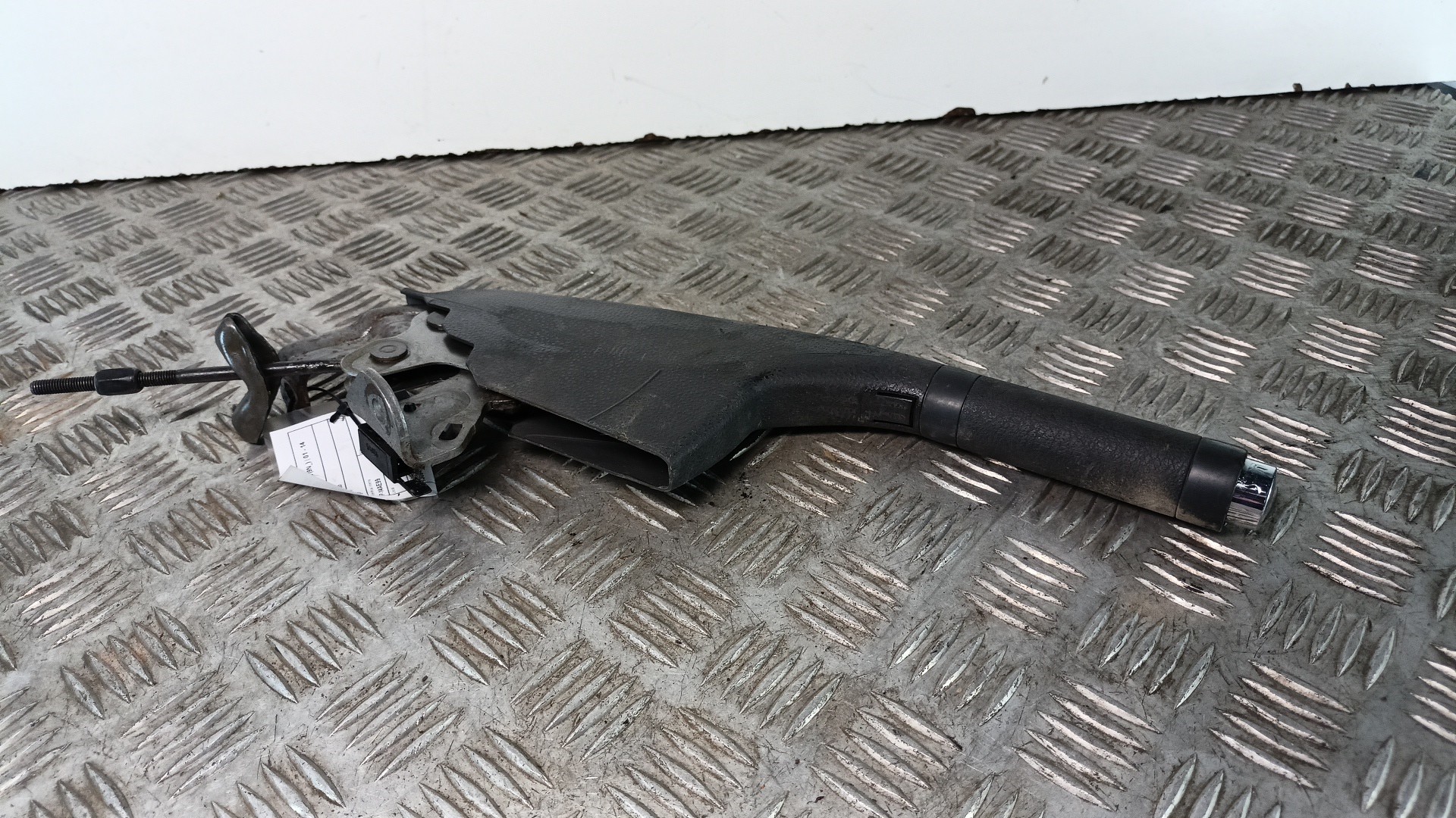 Travão Mão  VOLKSWAGEN POLO (9N_) | 01 - 14