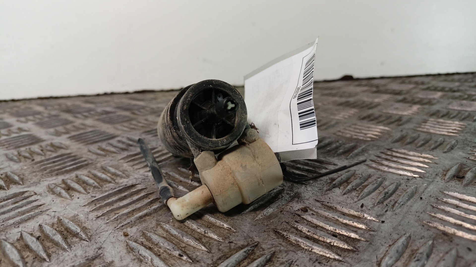 Bomba Esguichos Limpa Vidros VOLKSWAGEN POLO (9N_) | 01 - 14
