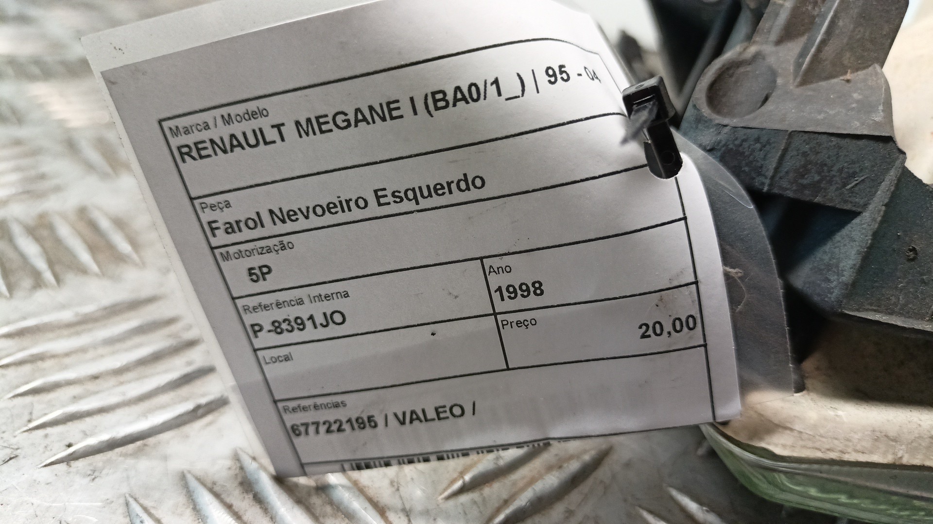 Farol Nevoeiro Esquerdo RENAULT MEGANE I (BA0/1_) | 95 - 04 Imagem-4
