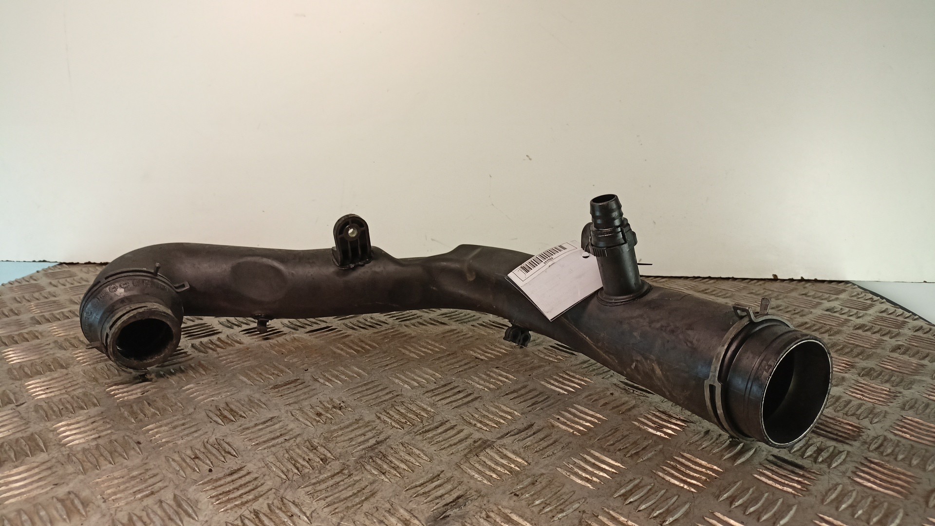 Tuyau Durite d'admission d'air SEAT LEON (1P1) | 05 - 13