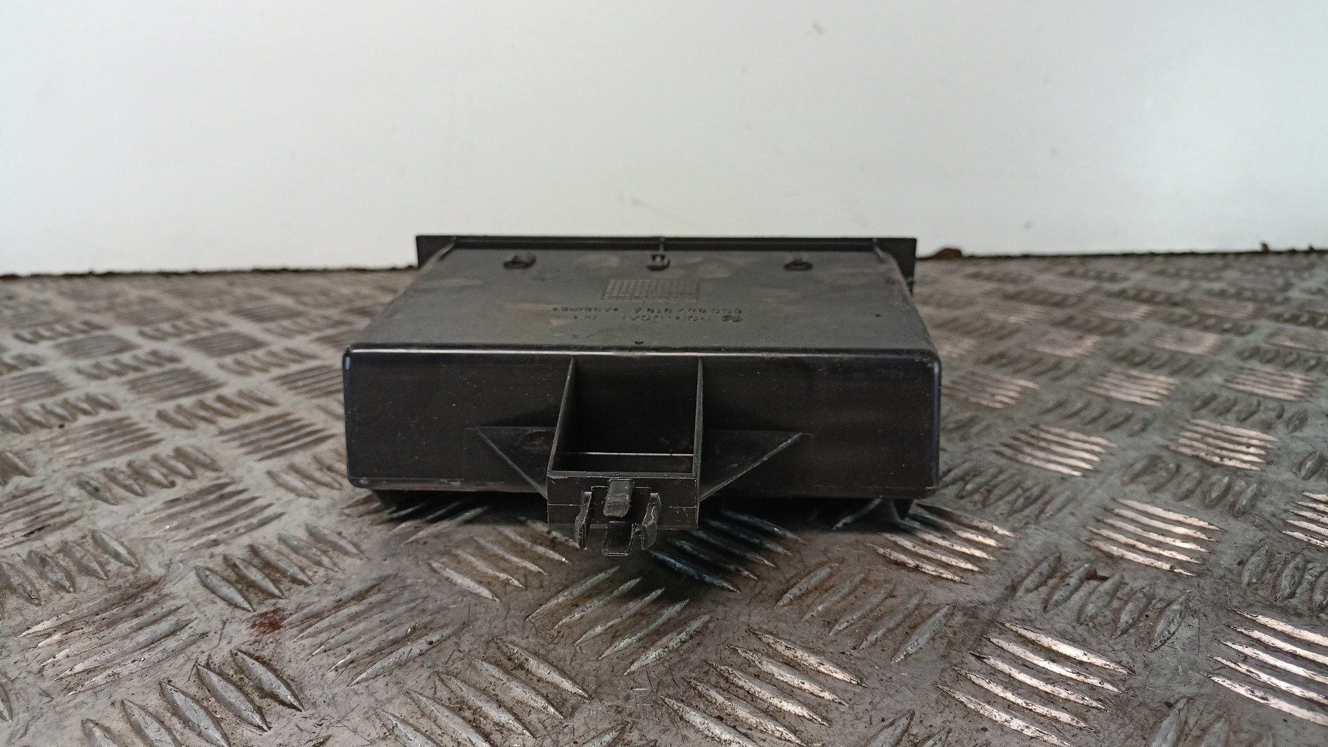 Porta Luvas VOLKSWAGEN POLO (9N_) | 01 - 14 Imagem-2