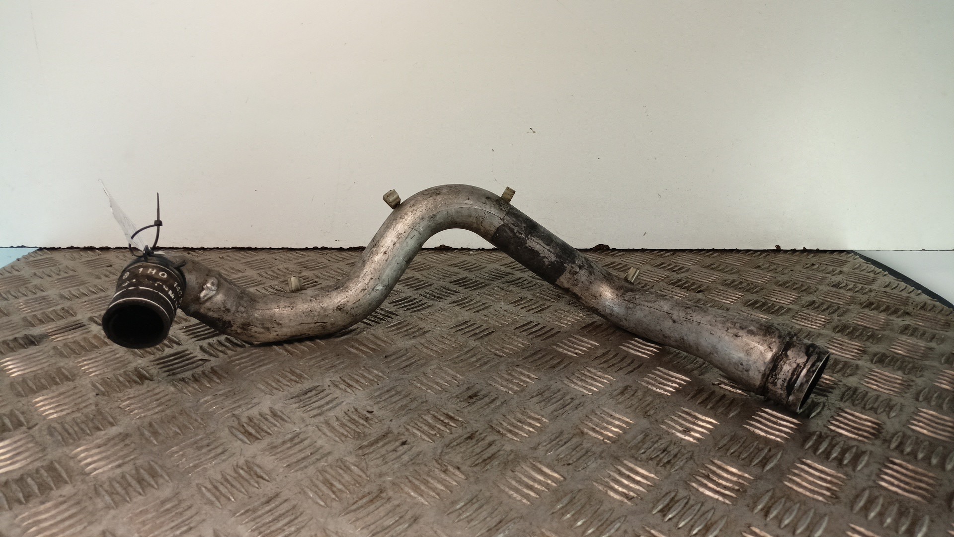 Tubo di aspirazione dell’aria VOLKSWAGEN GOLF III (1H1) | 91 - 98