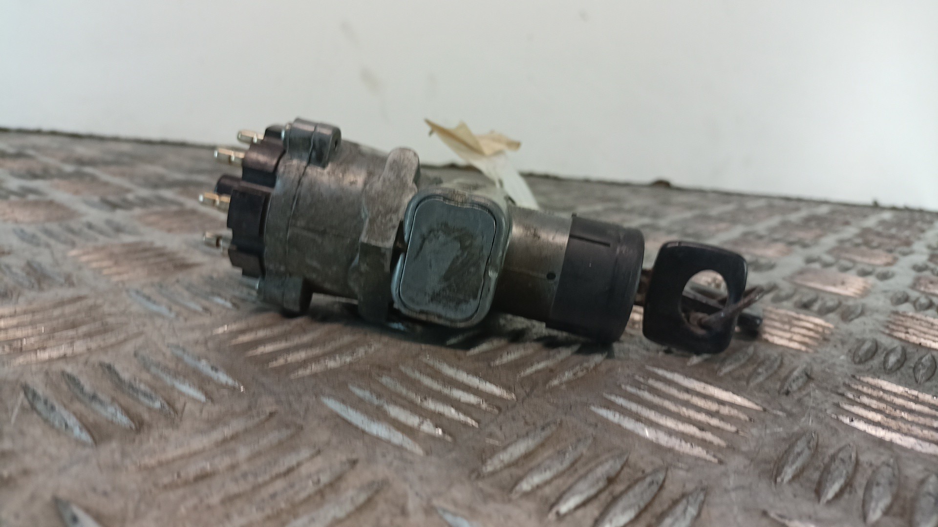 Canhão Contacto Interruptor Ignição MERCEDES-BENZ TRÊS VOLUMES (W123) | 76 - 85 Imagem-6