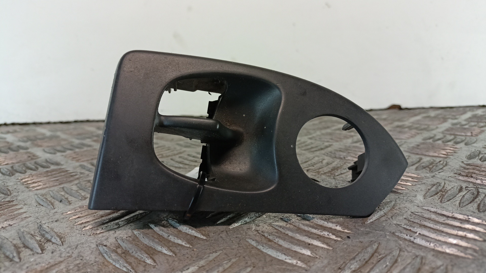Moldura Botão Vidro PEUGEOT BOXER Autocarro (244, Z_) | 01 - 