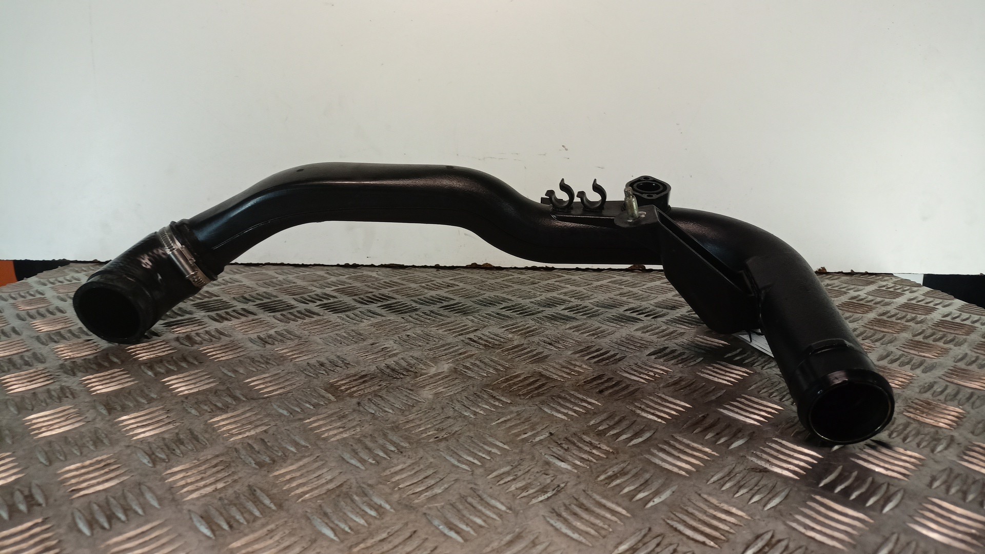 Tuyau Durite d'admission d'air AUDI A4 (8D2, B5) | 94 - 01