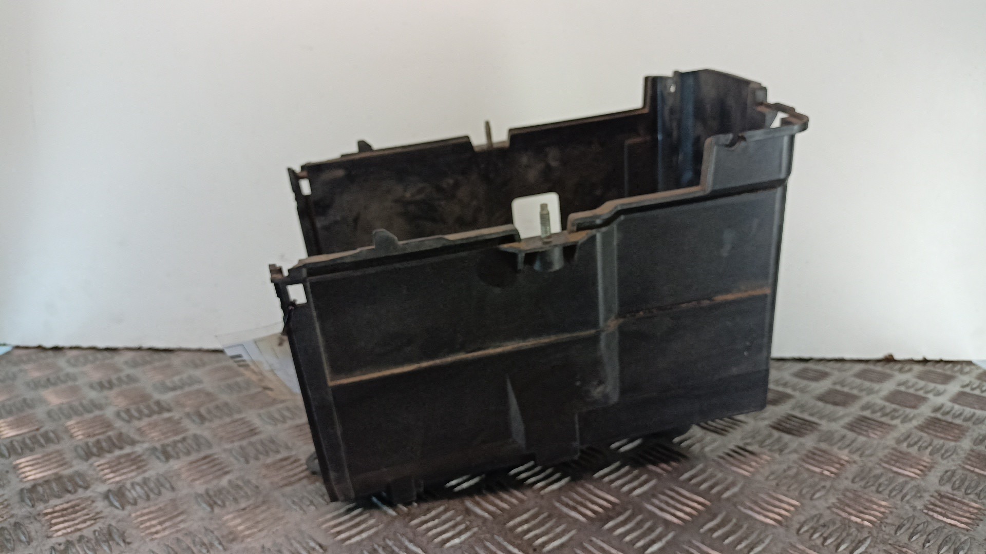 Caixa Base Bateria MAZDA 3 (BK) | 03 - 09 Imagem-1
